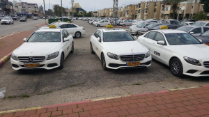 מוניות כוכב העיר