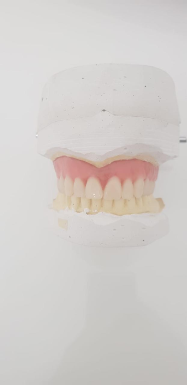 משה אליק מעבדת שיניים משה אליק מעבדת שיניים