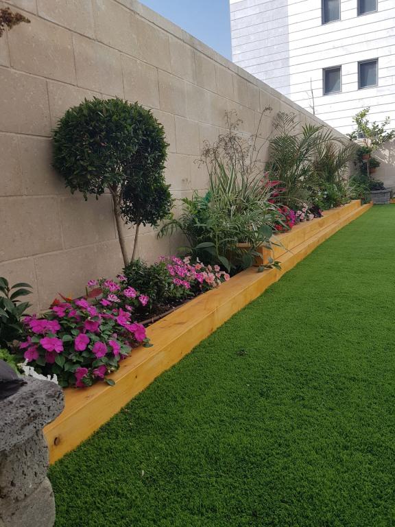 מרחבים ירוקים שירותי גינון ופיתוח מרחבים ירוקים שירותי גינון ופיתוח