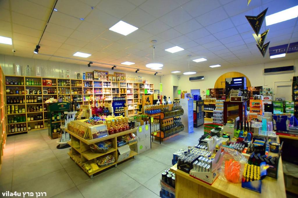 מחסני השתיה מחסני השתיה