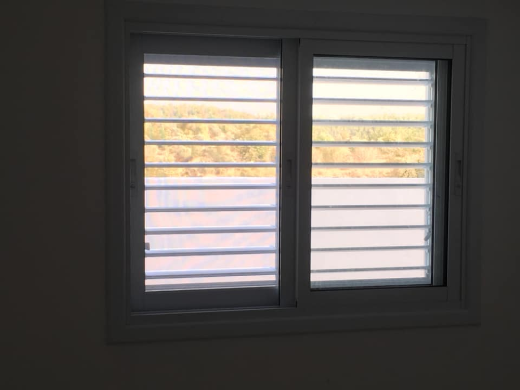 אלום חפר אלום חפר