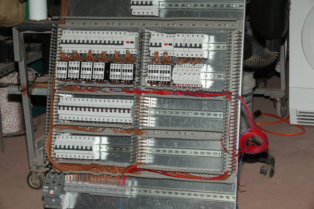 הדר שרותי חשמל הדר שרותי חשמל