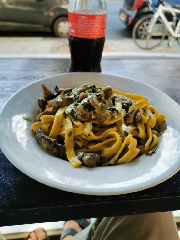 פסטה ויה פסטה ויה