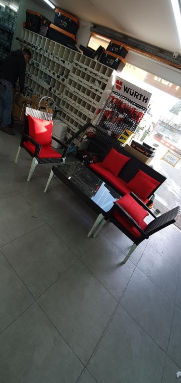 ויקטור מחסני עץ ורעפים ויקטור מחסני עץ ורעפים