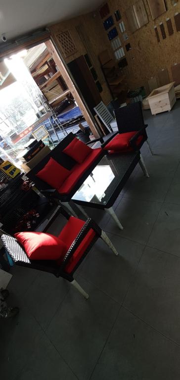 ויקטור מחסני עץ ורעפים ויקטור מחסני עץ ורעפים