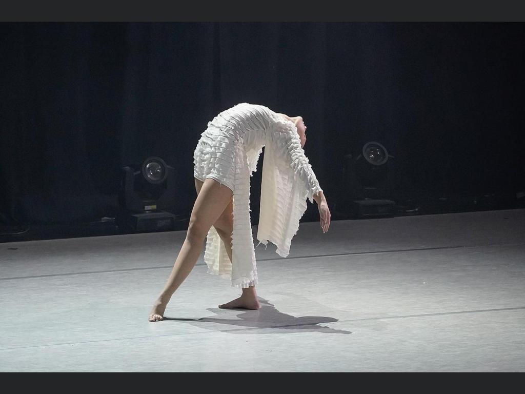 הכל מחול הכל מחול