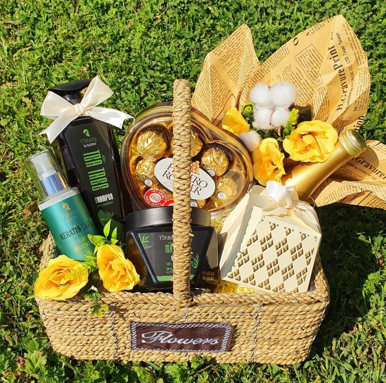 D.n.a עיצוב בלונים D.n.a עיצוב בלונים