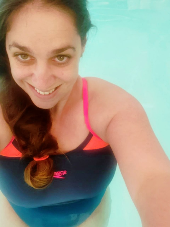 תנועה במים תנועה במים