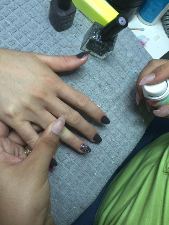 יהונתן לוי עיצוב שיער יהונתן לוי עיצוב שיער