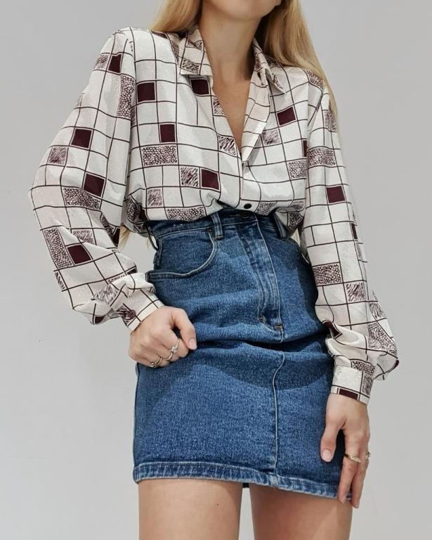 חן גלדן בגדי וינטג' חן גלדן בגדי וינטג'