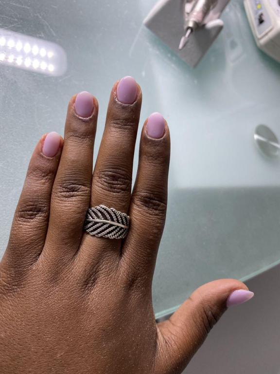 ליאם ציפורניים ליאם ציפורניים