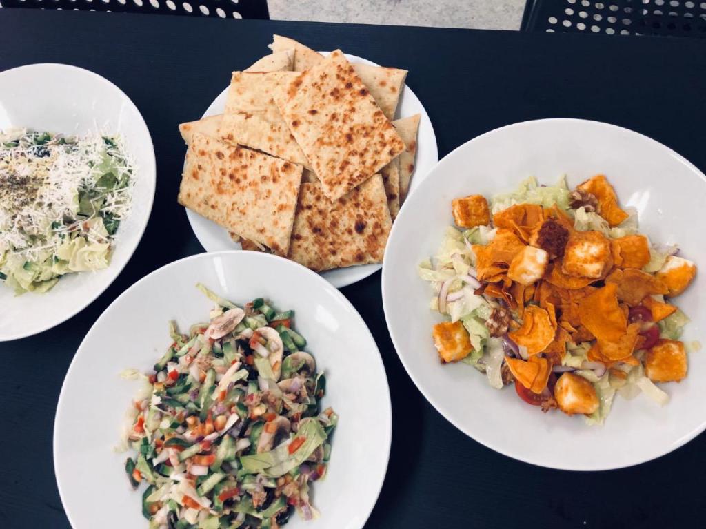 לה פיצה לה פיצה