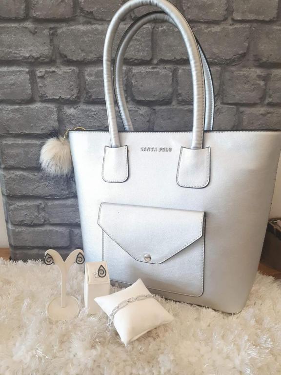 Beauty accessories Beauty accessories