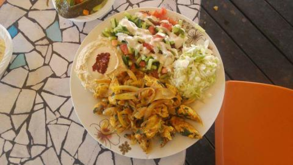 מזנון הנחשון מזנון הנחשון