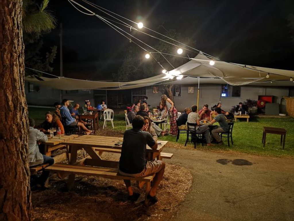 פאב סובארו שש פאב סובארו שש