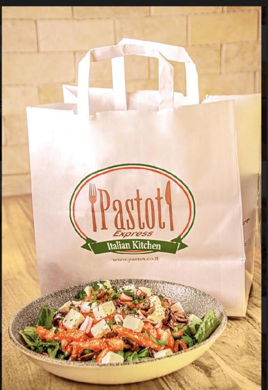 פסטות פסטות