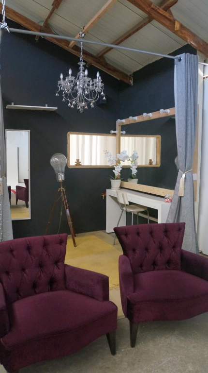 כנפיים סטודיו לצילום כנפיים סטודיו לצילום