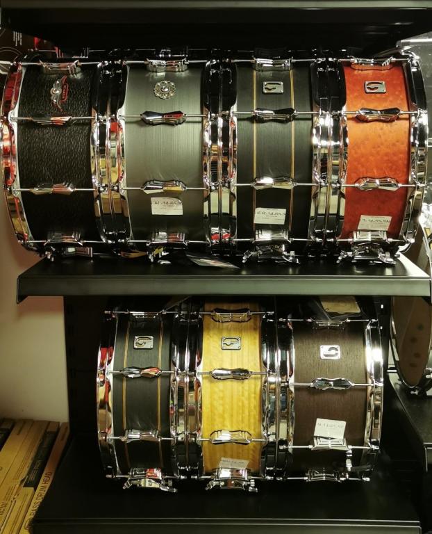 לייב מיוזיק כלי נגינה לייב מיוזיק כלי נגינה