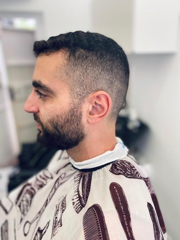 רפאל המספרה רפאל המספרה