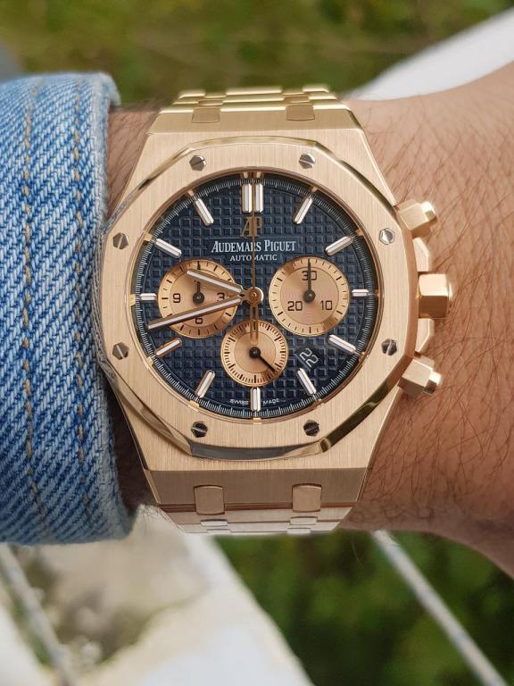 השען The watchmaker השען The watchmaker