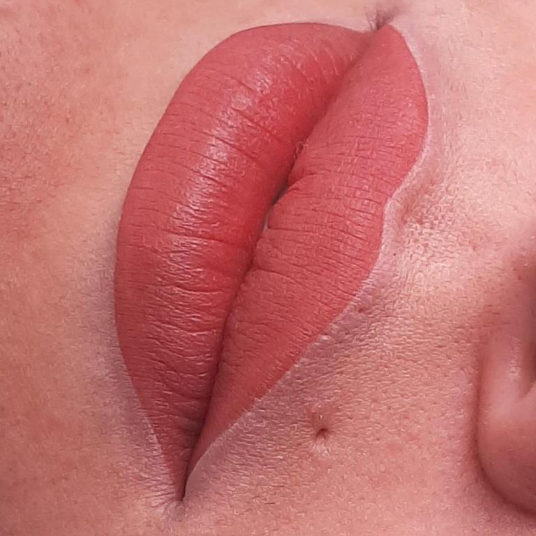 ליאן נייל ליאן נייל