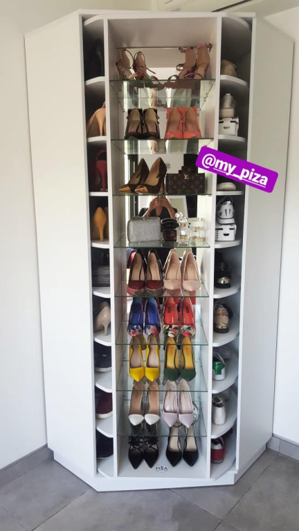 פיזה ארון נעליים מסתובב פיזה ארון נעליים מסתובב