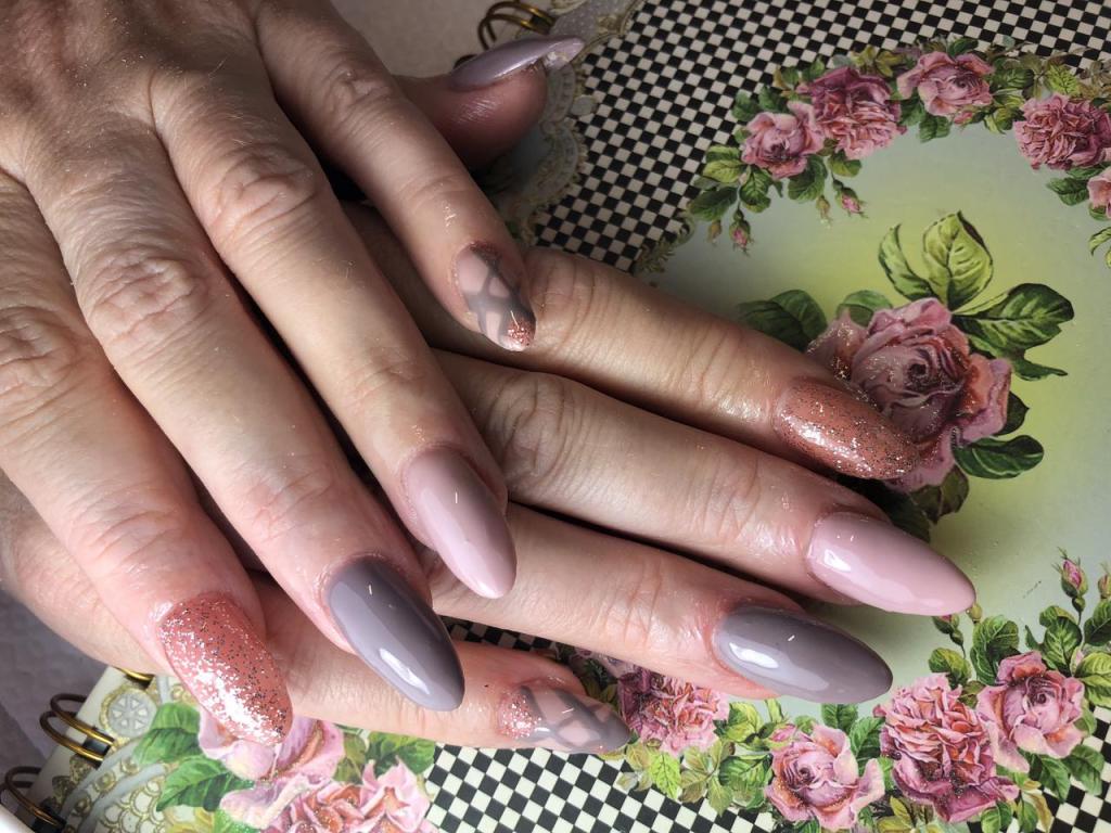 לי המרכז לטיפוח ויופי לי המרכז לטיפוח ויופי