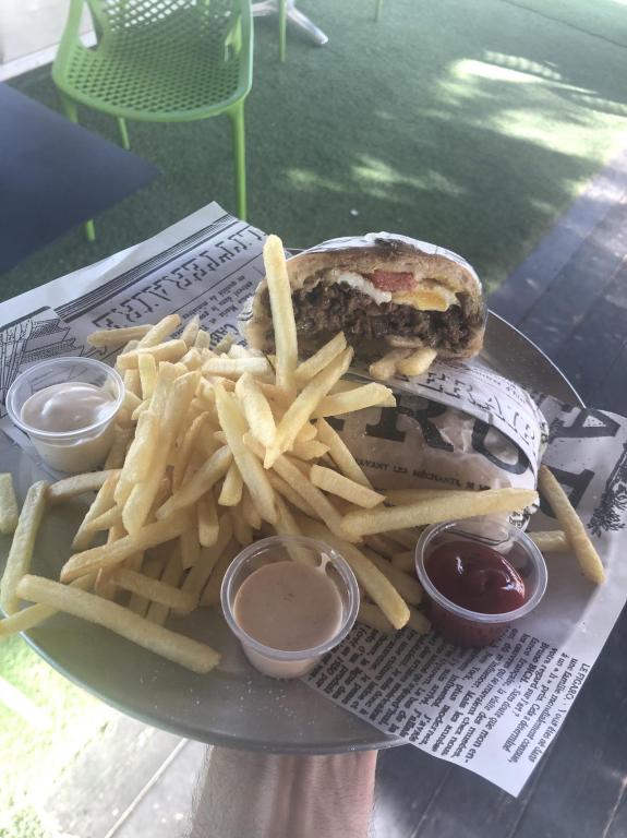 מיט פוינט MEAT POINT מיט פוינט MEAT POINT