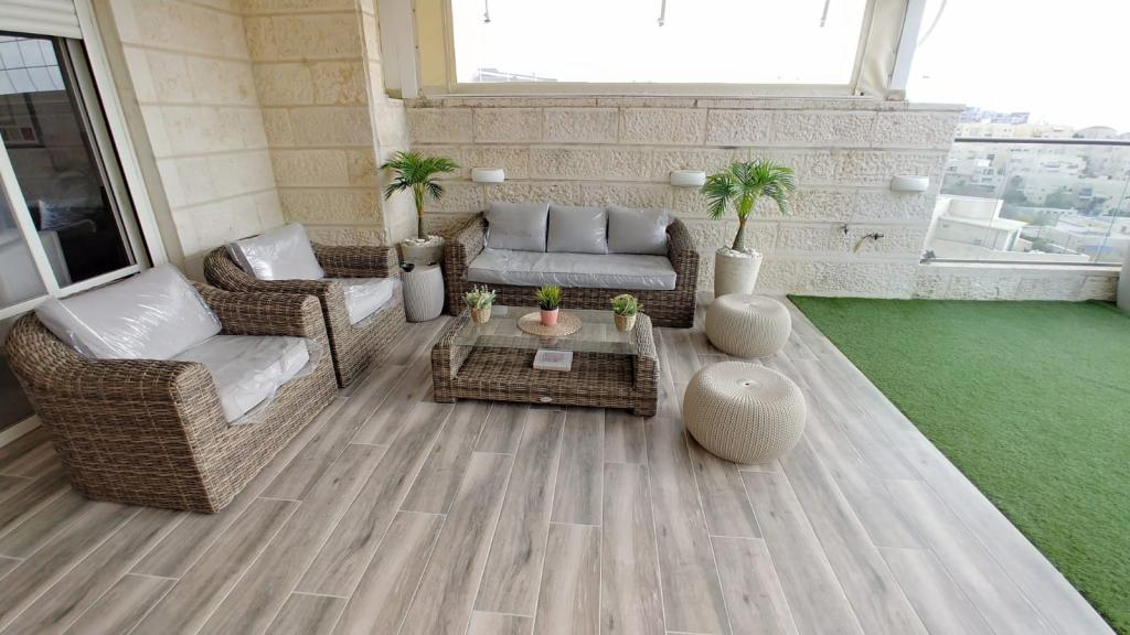 סטוק גארדן סטוק גארדן