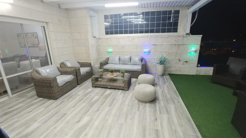 סטוק גארדן סטוק גארדן