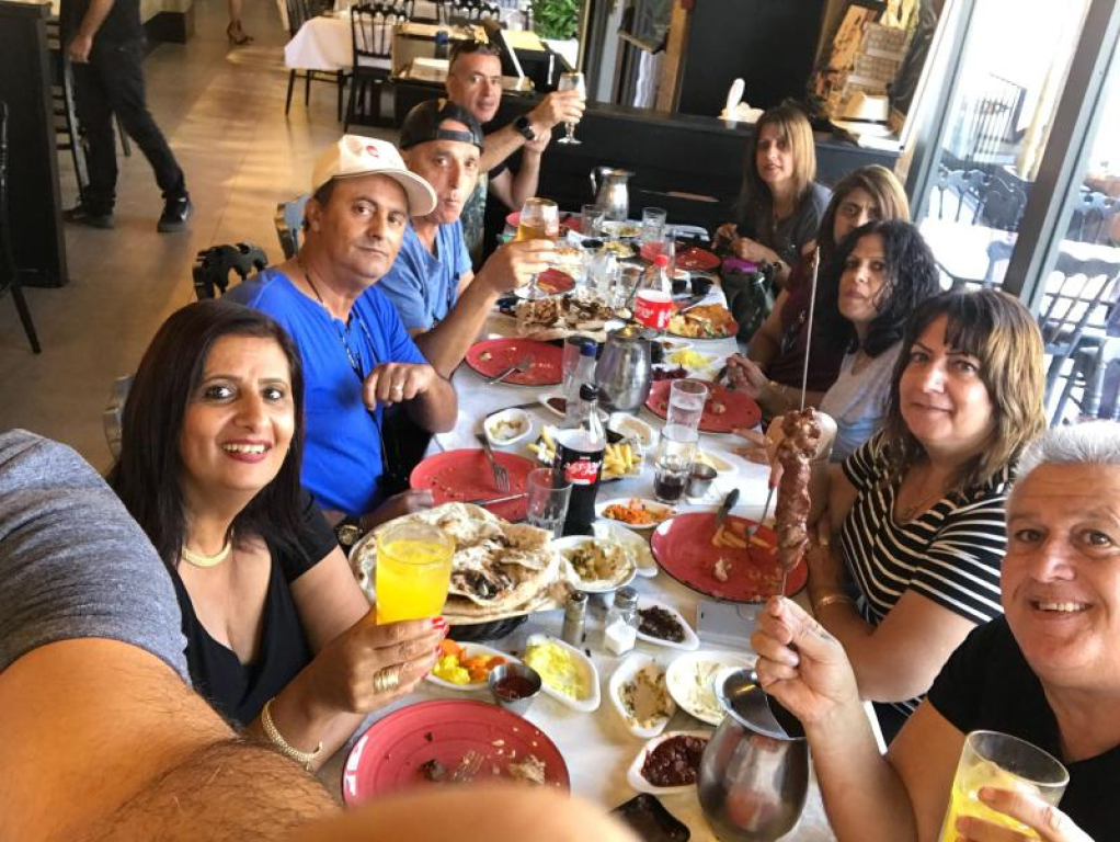 עזרא גריל בשרים עזרא גריל בשרים