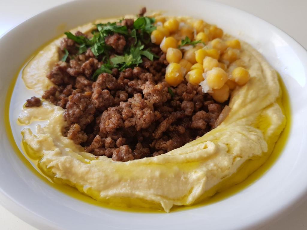 ג'אדי פלאפל וחומוס בר ג'אדי פלאפל וחומוס בר