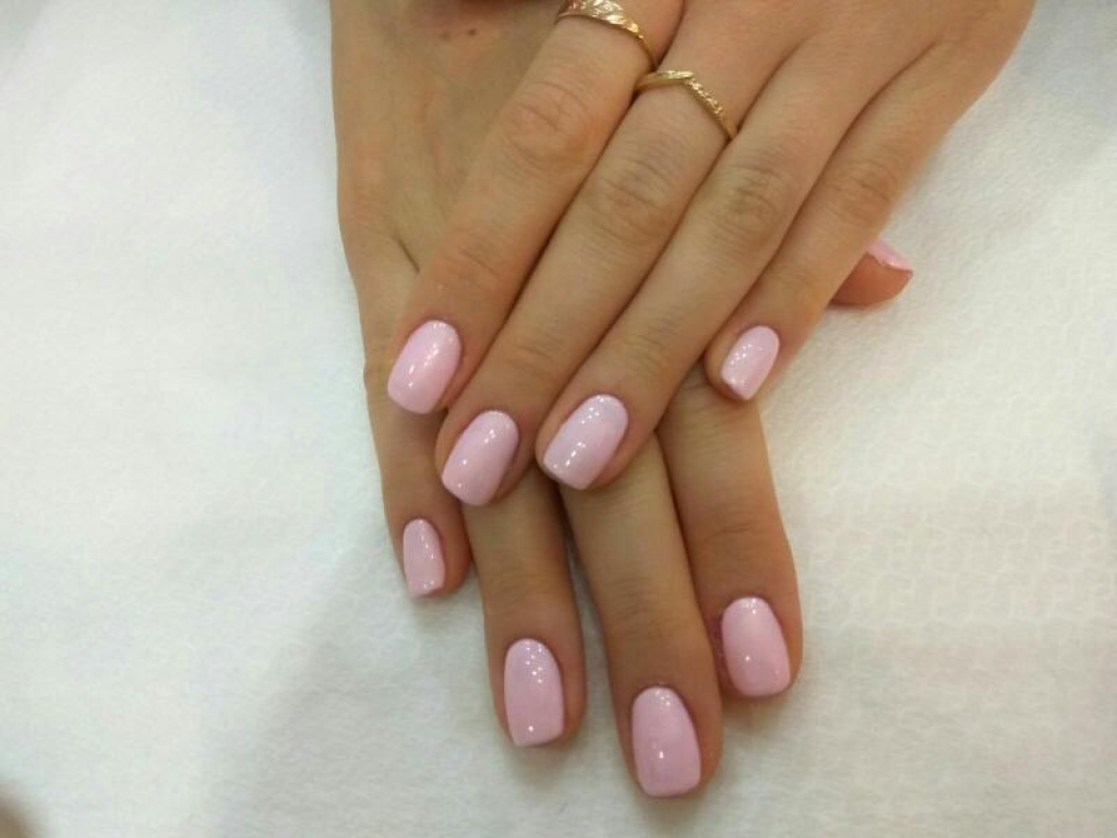 טליה שמש טיפוח כפות הידיים והרגליים טליה שמש טיפוח כפות הידיים והרגליים