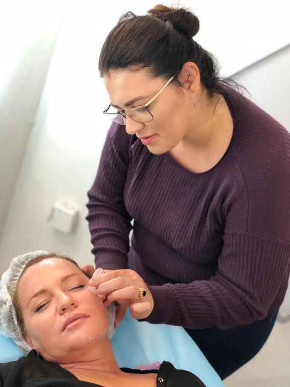 מירי נעים אסתטיקה ויופי מירי נעים אסתטיקה ויופי