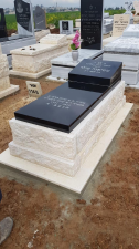 אבני החושן מצבות ואחזקות