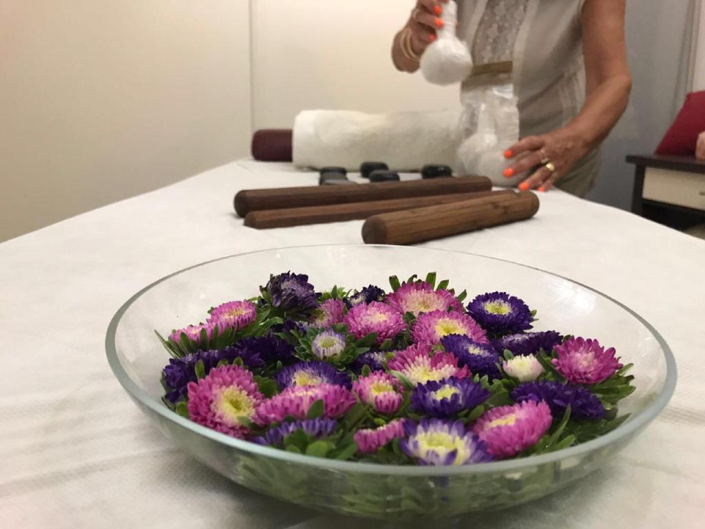 שולי גונן עיסוי שבדי הוליסטי שולי גונן עיסוי שבדי הוליסטי