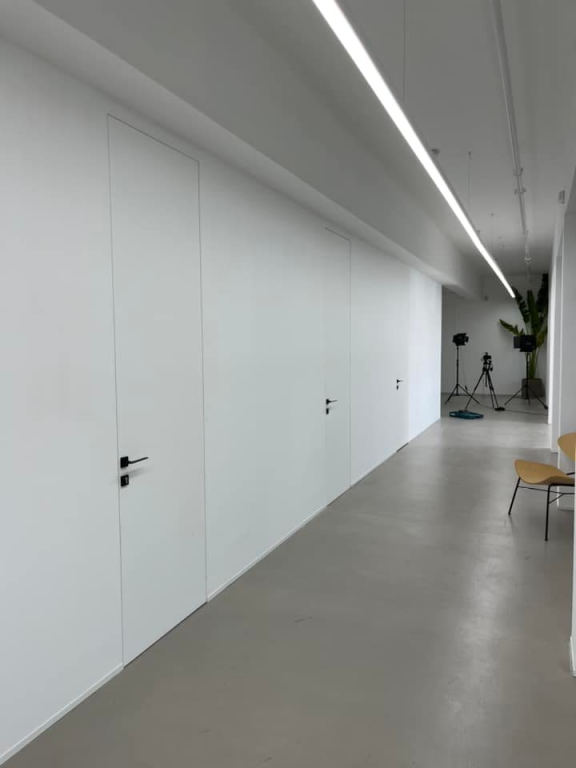 דלתות אלגבי דלתות אלגבי