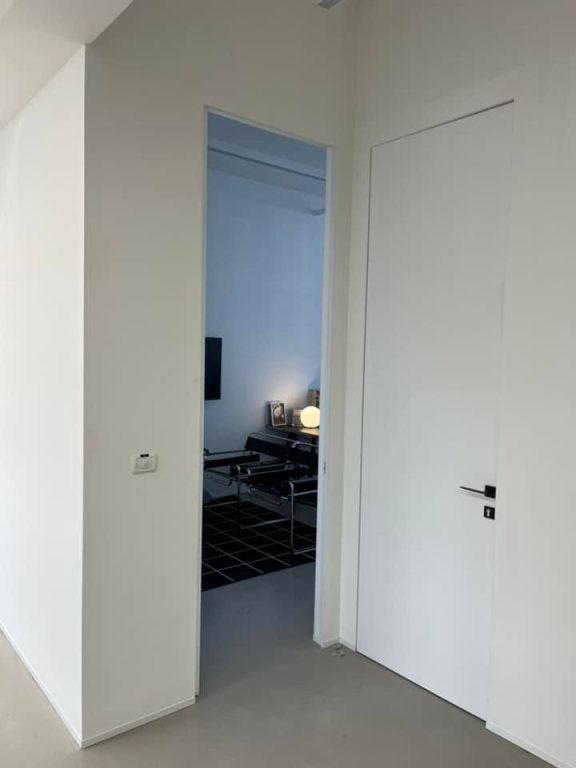 דלתות אלגבי דלתות אלגבי