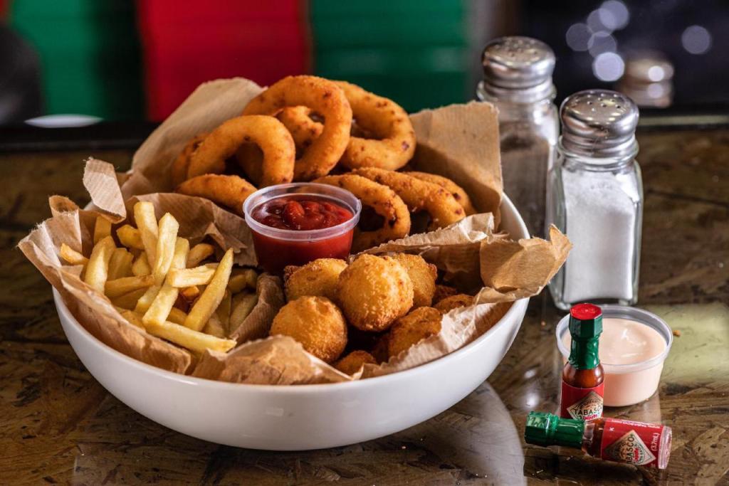 לה מוצרלה לה מוצרלה