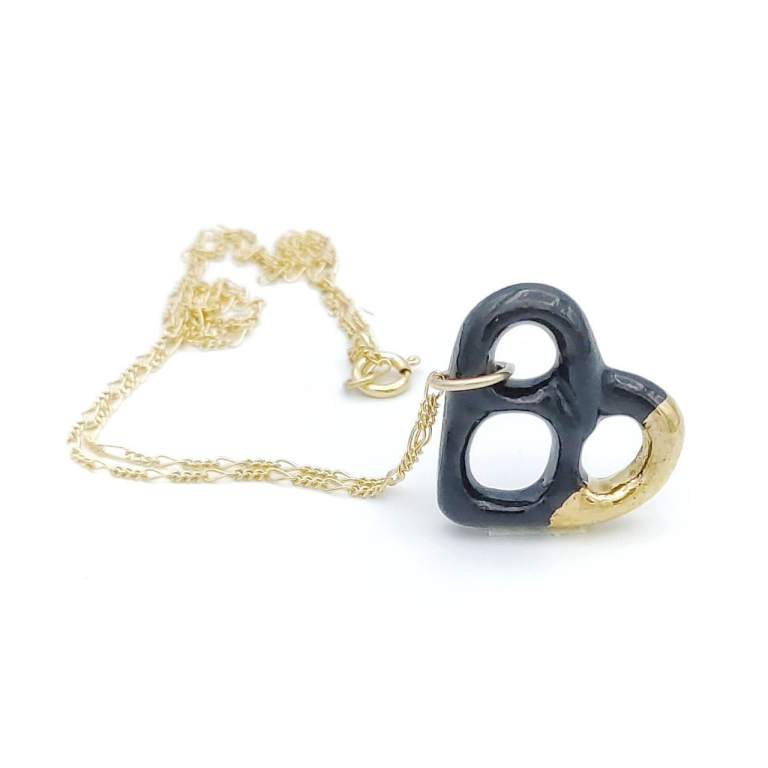 עדן חברוני עדן חברוני