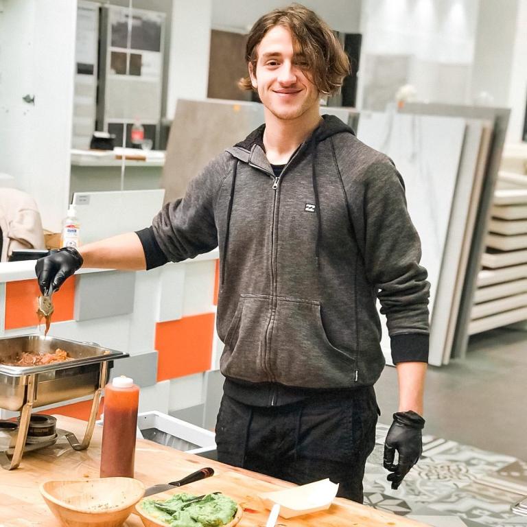 השכרת דוכני מזון בחמד השכרת דוכני מזון בחמד