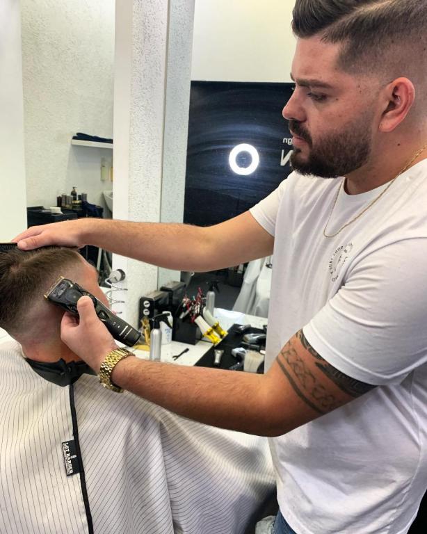 ברק אהרון ברברלנד ברק אהרון ברברלנד