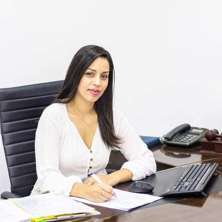 ויקי רוט ושות' ויקי רוט ושות'