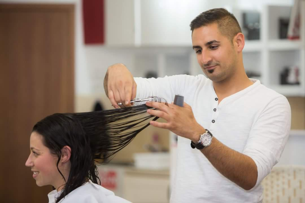 מספרת רוני'ס מספרת רוני'ס