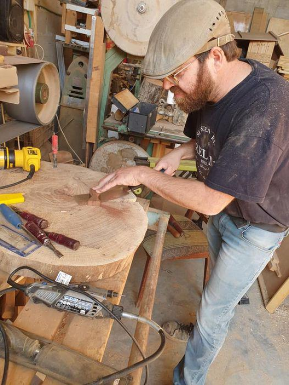 טוליפ אומנות בעץ טבעי טוליפ אומנות בעץ טבעי