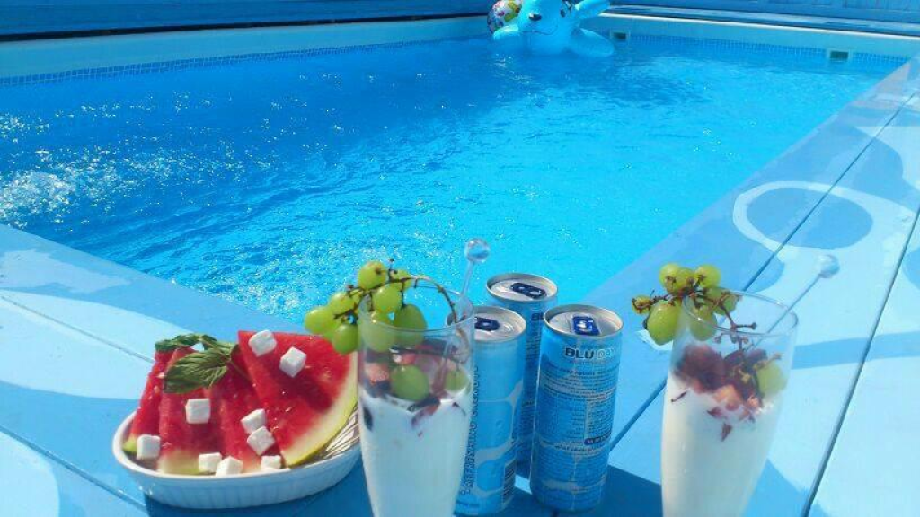 בקתות לוטן בדלתון בקתות לוטן בדלתון