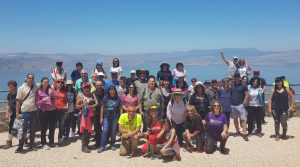 מטיילים עם פזית