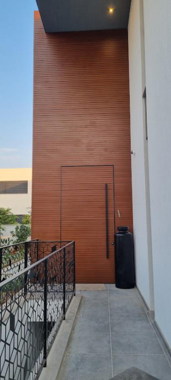 אנטר דלתות כניסה מעוצבות אנטר דלתות כניסה מעוצבות