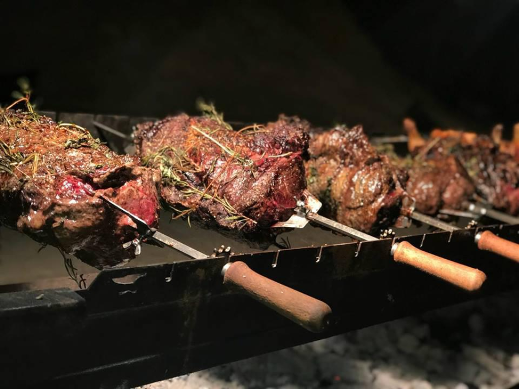 קייטרינג אסאדו בטבע קייטרינג אסאדו בטבע