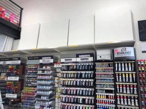 שבו מכשירי כתיבה בעיר